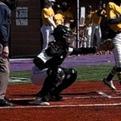 oliverhillberry@gmail.com Bloomfield hills high school co:2027 catcher/3rd base 6’ 155lbs USA Prime 15u Minaudo