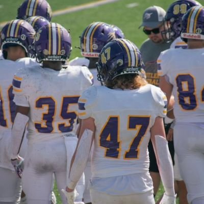 BHS 25 | 200lbs | 5'11 | Football ILB and TE | #47 | 3.4 GPA | Lacrosse Defender | 937 204 0767 | bencamp25@gmail.com