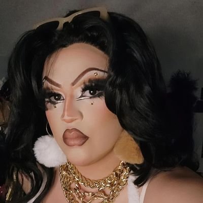 serpentinx_'s profile picture. Serpentina
SacERmeno