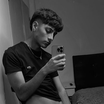 @nbs_enzo My main account • Content Creator • Onlyfans Model • 18 Years • 
Responses only on OF
