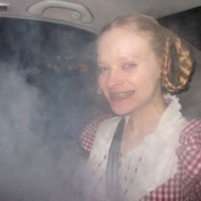 linlin__0001's profile picture. i love money