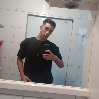 Vitor_270405's profile picture. Vitor
PR🔄SC
05✨