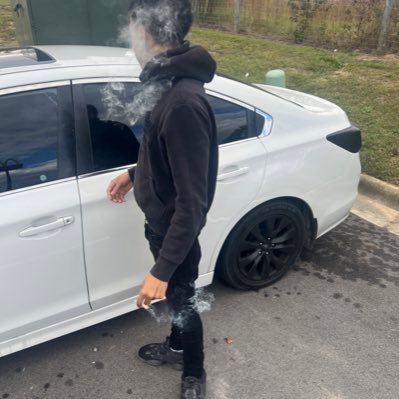 luhj2_'s profile picture. 2real2playa