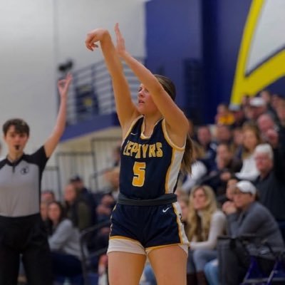 mahtomedi basketball 2024 | 8th mgb and crossfire coach | ek_trainings_ | fsc wbb commit