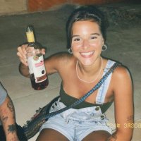 liz (@mulherbesta) 's Twitter Profile