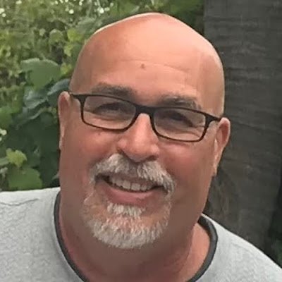 Disc Jockey SiriusXM Hair Nation. Yes, The BALD guy on HAIR Nation. I get it. Formerly 105.5 KNAC and 97-1 The Eagle. @siriusXM @itshairnation @SXMRewind