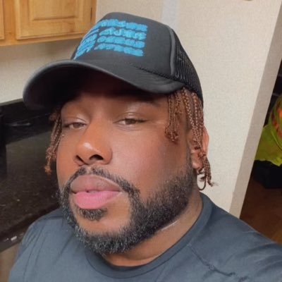 Andrestoomuch Profile Picture