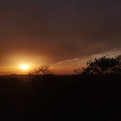 KotnanaRohith's profile picture. 📈 Regular updates on stock news, reports, & technical analysis.
🔍 Helping you stay ahead in the market with real-time insights.
#Stocks #Trading #TechnicalAna