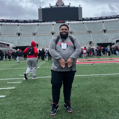 CoachJStormer's profile picture. line coach at Saint Albans high school Juco product from College of Dupage #47 2 year starter at West Virginia State University at DT 🦍 #93
