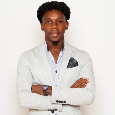 #Jointheflight I help others get to the next level #entrepreneur #musician #educator