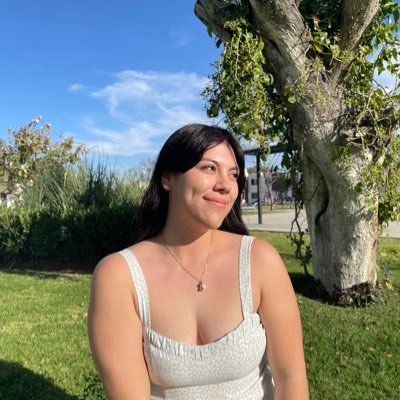 Wish I knew all of the things I should. /UG🐝/me quedo en mi playita