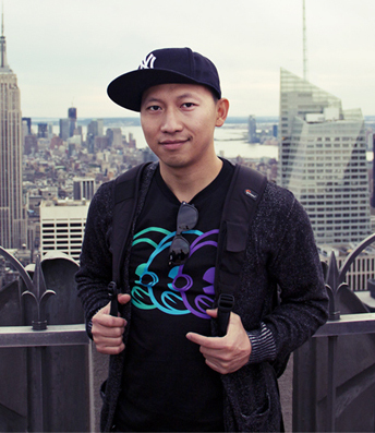 Graphic Designer at IFOURDS Media and Helloindo Magazine // Looking at the glass half full :)
