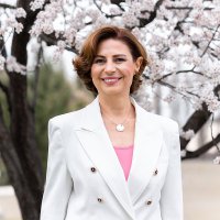 Ayşe Ünlüce(@ayseunluce) 's Twitter Profile Photo
