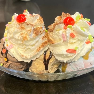 mangoww5's profile picture. 