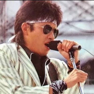 浜田省吾の大ファンです😎内藤哲也、阪神😊目に障害あり視野障害、夜盲障害(障害者2級)🆖はエチ垢、プロフ無記入非公開、投資関係、外国の方、趣味が合わない人、省吾さんのライブを参戦と言う方、変な方はブロック空椅子💢DMは🆖無言フォロー失礼します😊そんな60歳です♪宜しくです😀