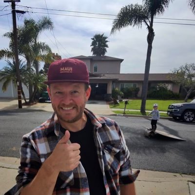 IzydorekBryan's profile picture. 