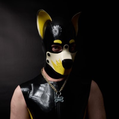 My kink twitter. Pups, Pits, Sniffs; Melbourne Rubberman 2023 | Pup/Pig | Rubber | Hair | Leather | Piercings & Casual Nudes