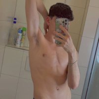 MS.. (@co_r32) 's Twitter Profile
