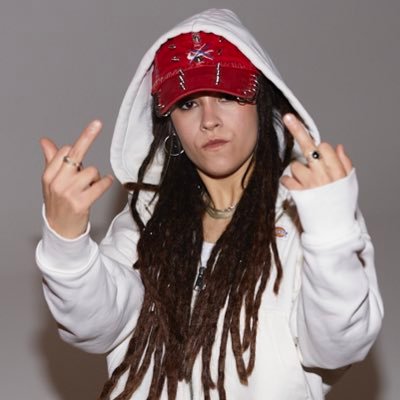 xeniacasvila's profile picture. artista 🎤 i presento APM?, tv3