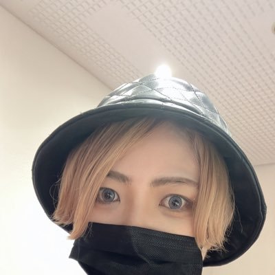 23/03から使用垢。@thepartysan 通称パークラメンバー。元秋葉原ディアステージ・元AIZENNの赤、現在はオタクの集まる三ノ輪の飲み屋「宴処hakobune」経営。@hakobune_minowa