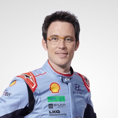 Thierry Neuville Official World Rally Championship Driver for Hyundai Motorsport @HMSGOfficial
