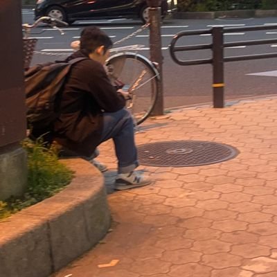 https://t.co/hyulbo7Zot                                              NSC大阪46期/兵庫県出身/29歳                               
おりはおり。おまえはおまえ。次元が違うんだよ