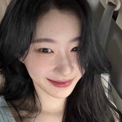 xhyunnie Profile Picture