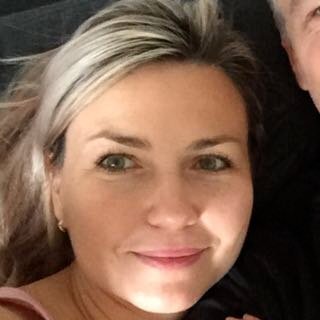 annamarty09's profile picture. 