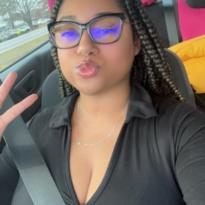 AmourPrincessee's profile picture. 252😈IG: Fiji.shaq💓 NCAT Alumna💙💛🐶