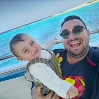 مهندس على ما تفرج 💪 ✌ (@zikas93) 's Twitter Profile