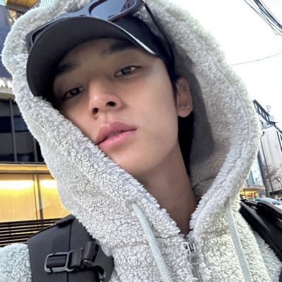 vitowdyt's profile picture. Fictional Character | Revels in every symphony. Visualized by Yoon Jeonghan, penned by https://t.co/aNaUjoCN7h