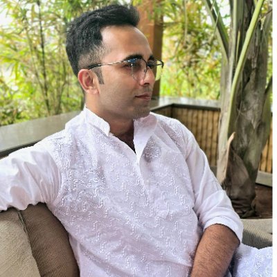 Digital marketeer.
Politically Left-Liberal.
Spiritually Sikh.
Culturally Bengali.
Southpaw.
Guitar, Violin, Fitness
Always for @Shradhya_C.