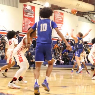 3SSB/Beauchamp elite 16u /class 2027/combo guard/6’4/bremerton high school/ Instagram: I_hoop360ja