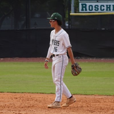 Pine Crest ‘27 | MIF/OF/RHP | 15 years old | 3.7 GPA | 5’10” 160 pounds | 📞 561 - 445 - 9972 |