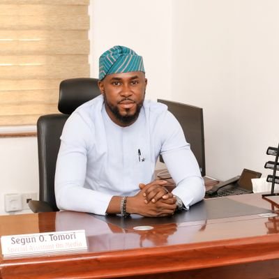 Special Assistant on Media to the Honourable Minister of Solid Minerals Development @AlakeDele 🇳🇬 | Member, @ForbesBLK |  ED Communications, Redpole Media