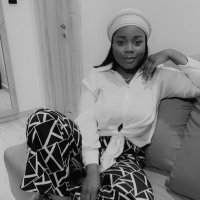 Krimii(@me_karimah) 's Twitter Profile Photo