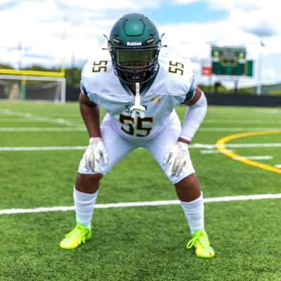 Saint Johns Catholic Prep (MD)LB/EDGE 5’10/200 2025 GPA 3.6 email:robpittmaniii1107@gmail.com