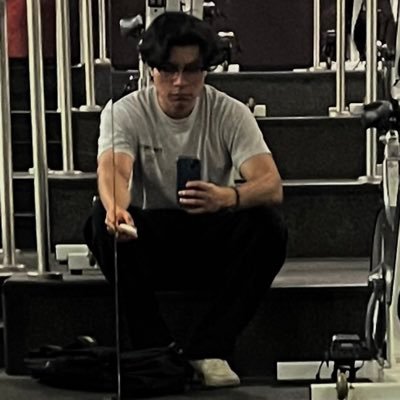 21 | NJ | E-Commerce | 100k+ in revenue | Documenting the journey