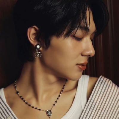 Be confident in yourself. And be the way you are🧡
คนพิเศษของกันและกัน
พ่อพ่อแม่แม่ของเรา🐶🐱