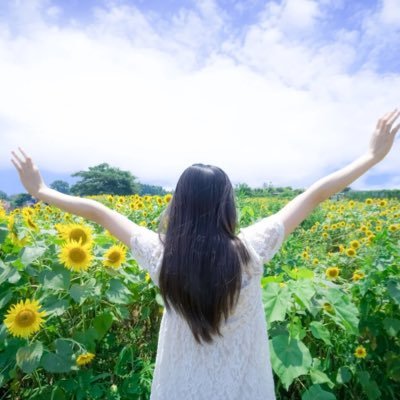 hima_9z's profile picture. 