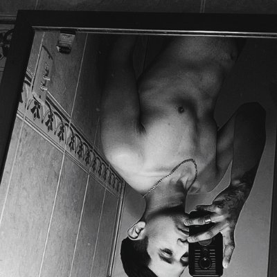 La_Mv19's profile picture. Ahorita joven, mañana como una pasa.
https://t.co/fI2ckCpv15