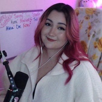 23 🇨🇦 full time variety streamer on that purple app thingy. @official_throne partner! she/her