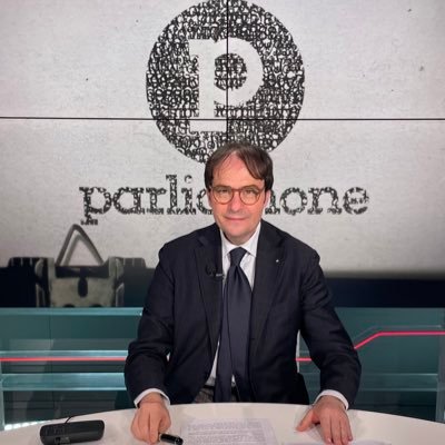 Conduttore del programma di Parliamone - Ritratti su TeleClubItalia, Scrittore, Giornalista e Saggista - Professore Università G. Marconi