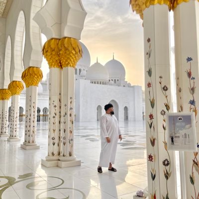 addy_choudhury's profile picture. I'm just here for a laugh. Founder of @_ACStudios on Instagram bringing you the best Cinematography and Photography possible, your vision is our goal.