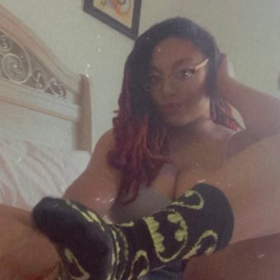 5’4 Black Sweet & Bitchy |Financial Dominatrix|Torturing white Balls for fun. OF Verified. Tribute $25 Before DM |Unblock $50