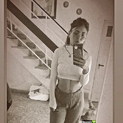 Michelleant8's profile picture. -El Dia que muera moriré en mi ley 💚