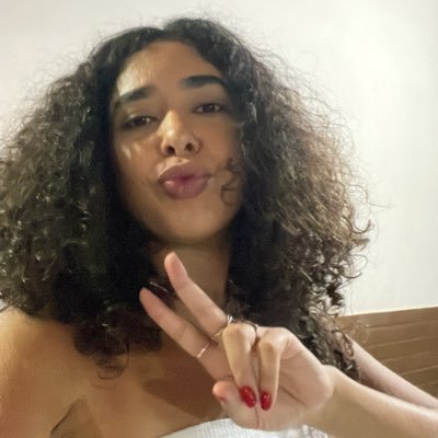 tavares_izza's profile picture. 🤭