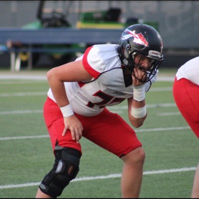 5’11” 200lb Cherokee High School 2027 football DE end/center/longsnapper email: noahjamesdenney@icloud.com