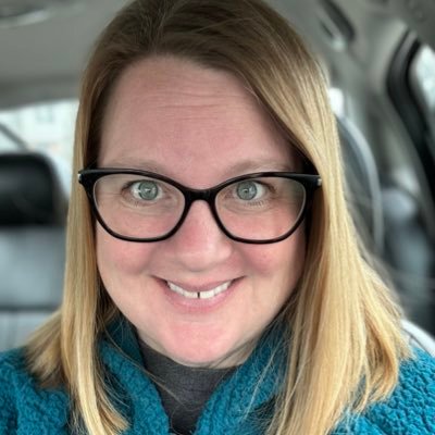 Mn2Lip's profile picture. Lover of art, quick wit and common sense.