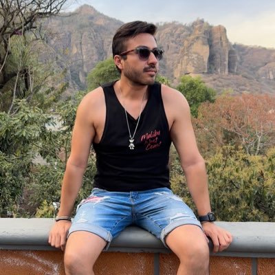 B_thoB's profile picture. I'm a dreamer living in a gold cage willing to fly away in pursuit of freedom and happiness... Ingeniero, chelero, auténtico.